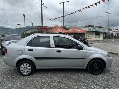 Chevrolet Aveo 1.6 Mt