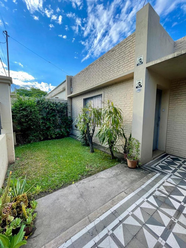 Casa En Venta En Colón Al 2000 - Santo Tomé