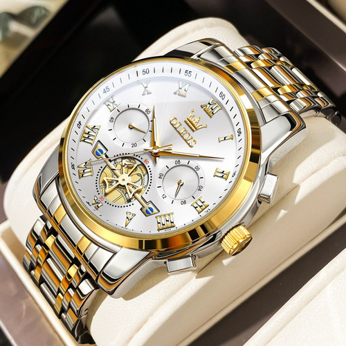 Reloj Vintage Multifuncional Tourbillon Skeleton Dorado Para Correa Plateado Fondo Blanco