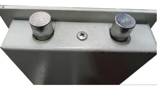 Caja Fuerte De Empotrar Con Tesoro Oculto Bordogna