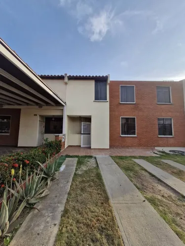 Town House En Venta.