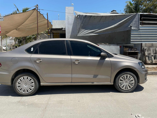 Volkswagen Vento 1.6 Starline Mt