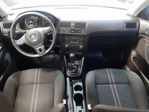 Volkswagen Bora 2.0 Trendline 115cv 2013