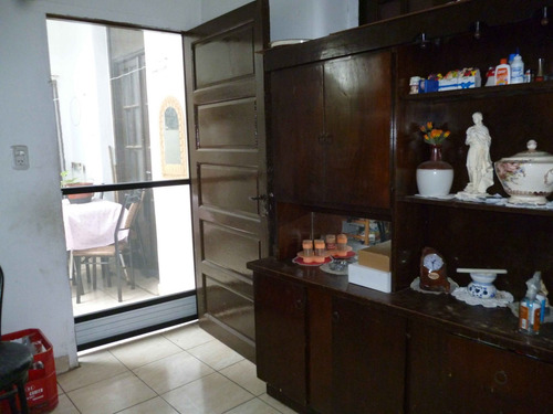 Casa 2 Dormitorios Con Departamento En Planta Alta