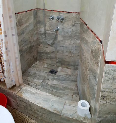Imagen 17 de 28 de Av. Córdoba Al 4100, Palermo. Ph Sin Expensas. Planta Baja. Superficie 62 M2. 2 Ambientes Más 2 Entrepisos Que Pueden Ser Otros 2 Dormitorios. Patio Con Techo Rebatible. Reciclado Con Caños Y Cables