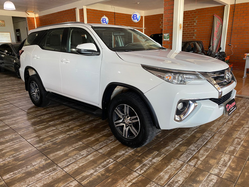 Toyota SW4 2.7 Srv 7l 4x2 Flex Aut. 5p