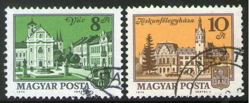 Hungría 2 Sellos Usados Iglesia Y Ayuntamiento Año 1974 