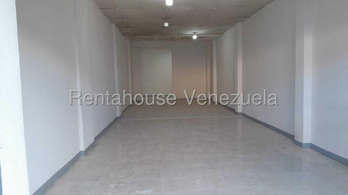 Local Comercial En Alquiler Al Centro, Carlina M. Alquila