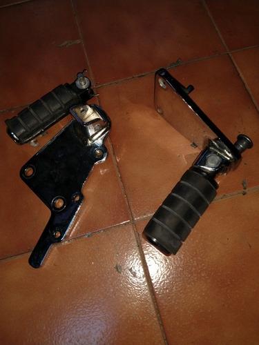 Imagem 2 de 2 de Estribo Piloto Vtx 1800
