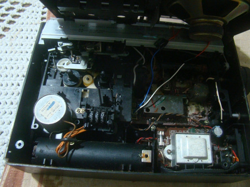 Rádio Sony Cfm 313 S , Para Conserto , Ler Descrição (Usado)