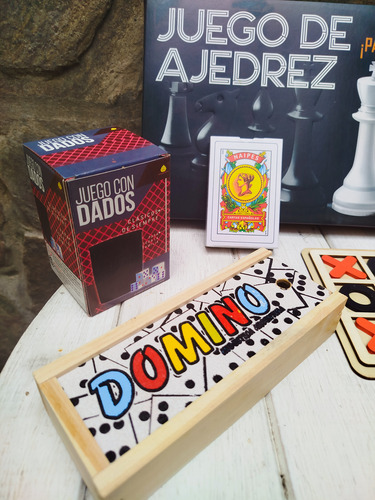 Combo Juegos De Mesa Ajedrez Domino Naipes Unoo Dados Tateti