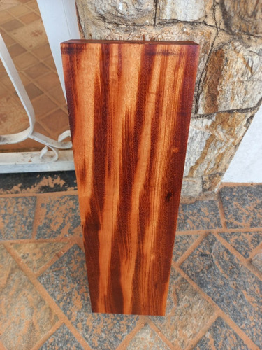Madeira Muiracatiara Rajada 50 X 15 X 5cm (Usado)