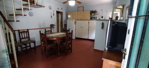 Imagen 6 de 18 de Oportunidad! Casa En El Centro De V Gesell De 3 Ambientes C/