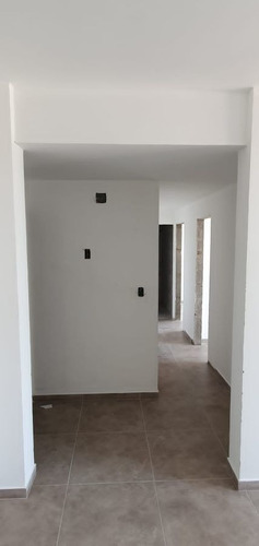 Imagen 9 de 18 de Departamento En Venta De 1 Dormitorio En San Miguel
