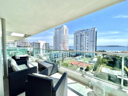 Gala Tower, Venta De Apartamento De 2 Dormitorios En Playa Mansa - Punta Del Este