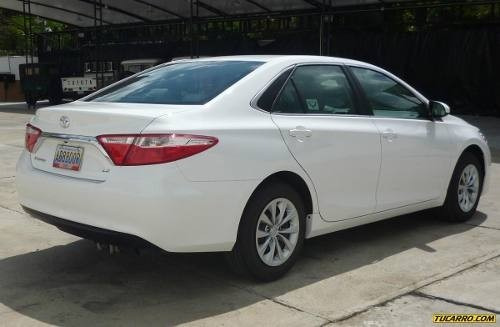 Parabrisas Trasero Toyota Camry 2013/2017
