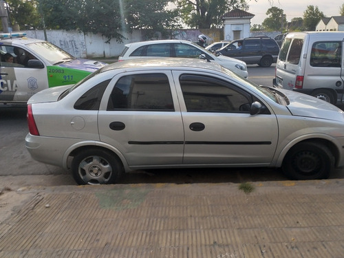 Chevrolet Corsa 1.8 Gl Aa Dh 2006