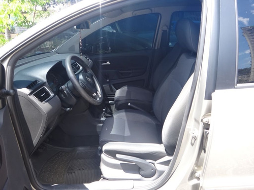 Imagen 10 de 13 de Volkswagen Spacefox Sincronico