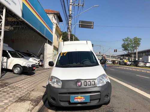 Imagem 3 de 8 de Fiat Fiorino 2017 1.4 Flex 4p