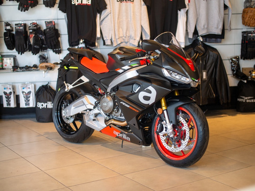 Imagen 6 de 15 de Aprilia Rs 660 Negra 100% Italia Precio Billete Oportunidad