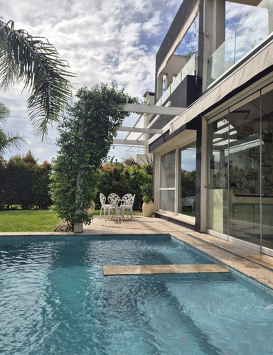 Casa En Alquiler En Castaños, Nordelta, Tigre