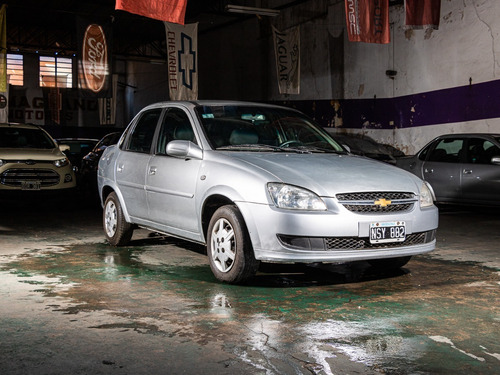 Imagen 5 de 15 de Chevrolet Classic Ls Aa+dir
