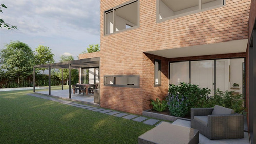 Excelente Sitio Con Proyecto Constructivo Aprobado.