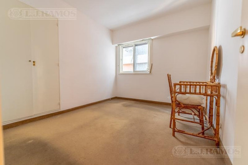 Imagen 12 de 22 de Quintana 400 - Ancha - Excelente Piso - 191 M2 - Lleno De Luz - Coch - Seg 24hs