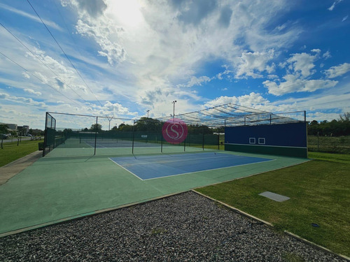 Casa En Venta En Altos De Campo Grande, Pilar, G.b.a. Zona Norte