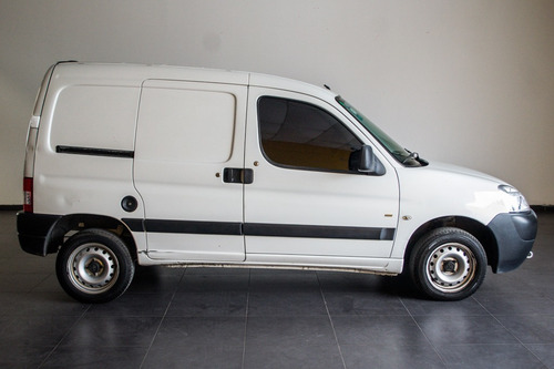 Imagen 4 de 16 de Peugeot Partner Furgón Hdi 2015 Oya