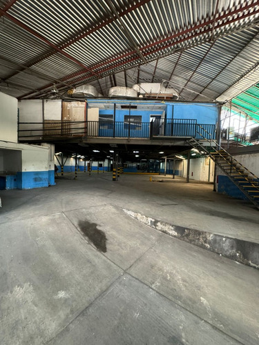 Galpon Industrial - Boleita Norte - 2305 Mts2