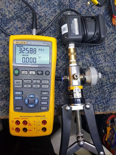 Fluke 725 Calibrador De Procesos Como Nuevo (Usado)