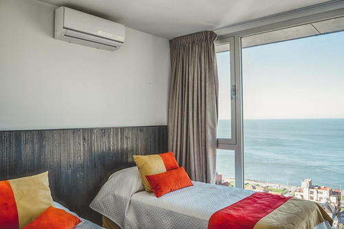 Imagen 14 de 28 de Alquiler Temporario, Departamento De 4 Ambientes Con Vista Al Mar En La Perla
