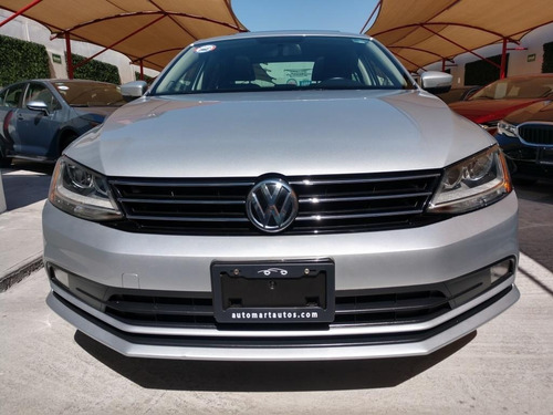 Imagen 3 de 15 de Jetta Sportline 2.5 Aut 2016