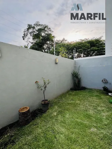 Casa En Venta De 4 Recámaras Residencial Rincon Del Colibri Norte De Colima