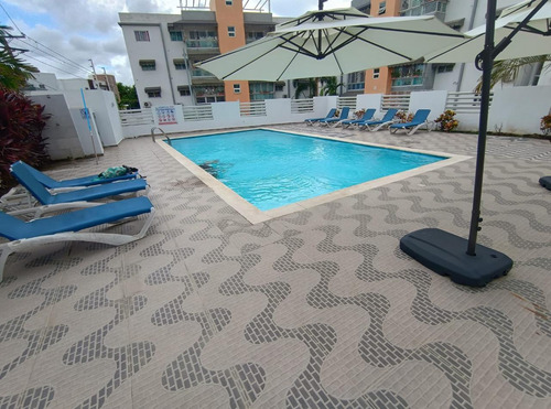 Alquilo Apartamento En Santo Domingo Norte, Urb. Colinas