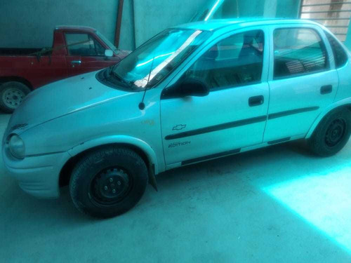 Chevrolet Corsa Full