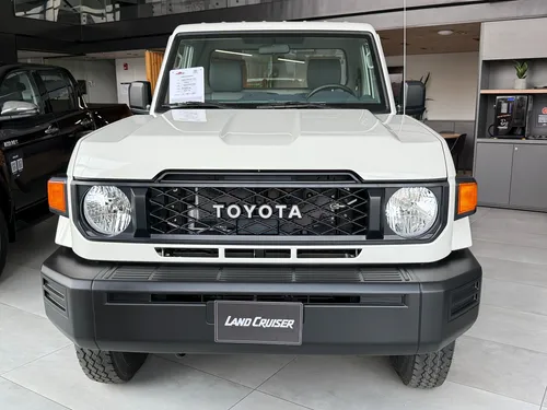 Toyota Land Cruiser 79 4.0 Chasis