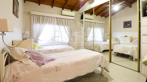 Imagen 15 de 30 de Chalet 4 Dormitorios Venta - Villa Adelina