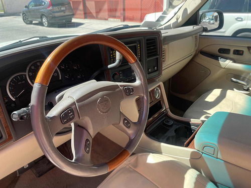 Cadillac Escalade EXT 6.0 Q Ext Pickup 4x4 At