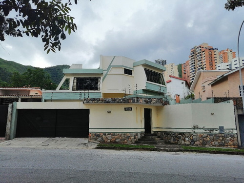 Casa Moderna En La Urbanización El Parral. Foc-790