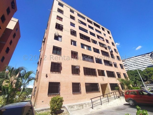 Imagen 1 de 15 de Apartamento En Venta Urb. La Placera, San Jacinto, Maracay, 22-19102 Mv