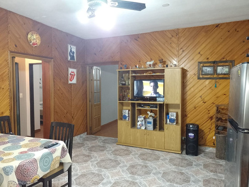 Imagen 3 de 13 de Casa 3 Ambientes Venta La Tablada Con Garage