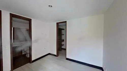 Moderno Apartamento En Sabaneta Con Gran Vista. Código 47