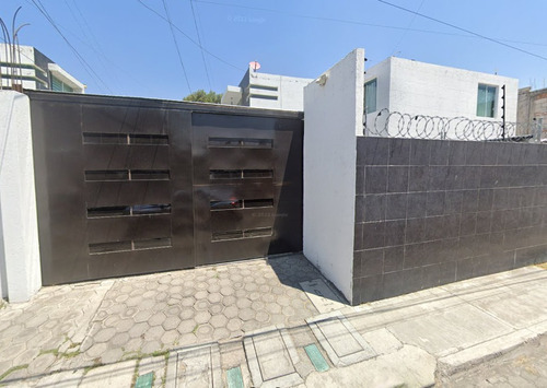 Casa En Venta  En Fraccionamiento  En Atlixco Ac93