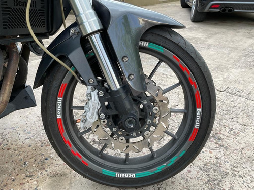 Imagen 5 de 8 de Moto Benelli Tnt 300