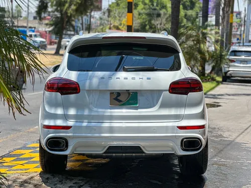 Porsche Cayenne 3.6 At