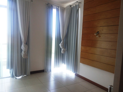 Casa Para Aluguel, 5 Dormitórios, Green Land - Macaé - 953