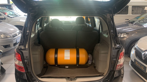 Imagem 10 de 10 de Chevrolet Spin Lt 5s 1.8 (flex)