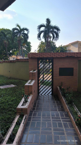 (mga) Apartamento Trigaleña Media